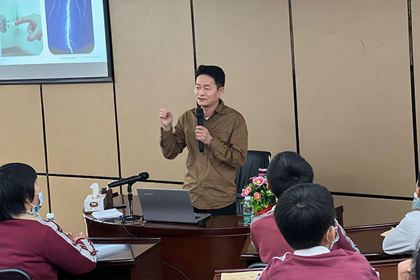 尊龙凯时人生就是搏检测&常平板石小学科普体验运动【第二场】